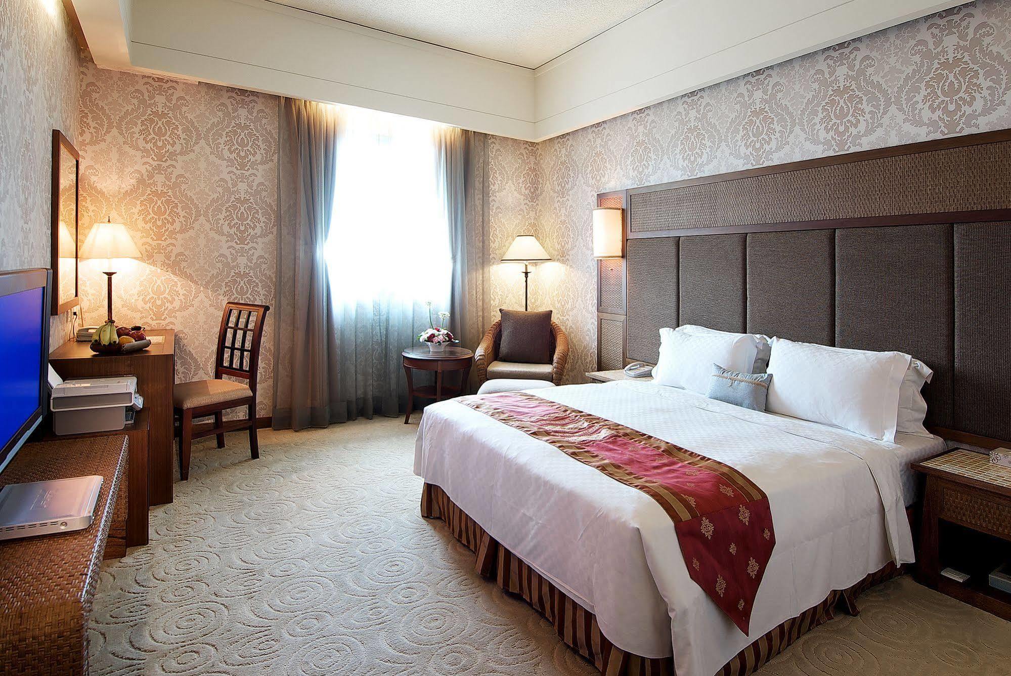 Jia Hsin Garden Hotel Tainan Buitenkant foto