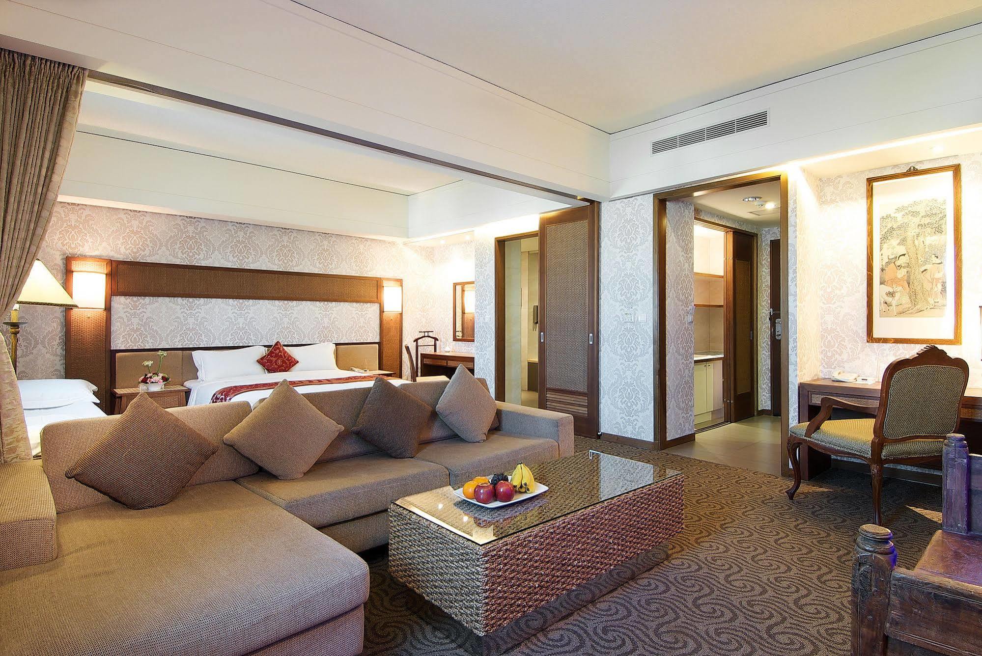 Jia Hsin Garden Hotel Tainan Buitenkant foto