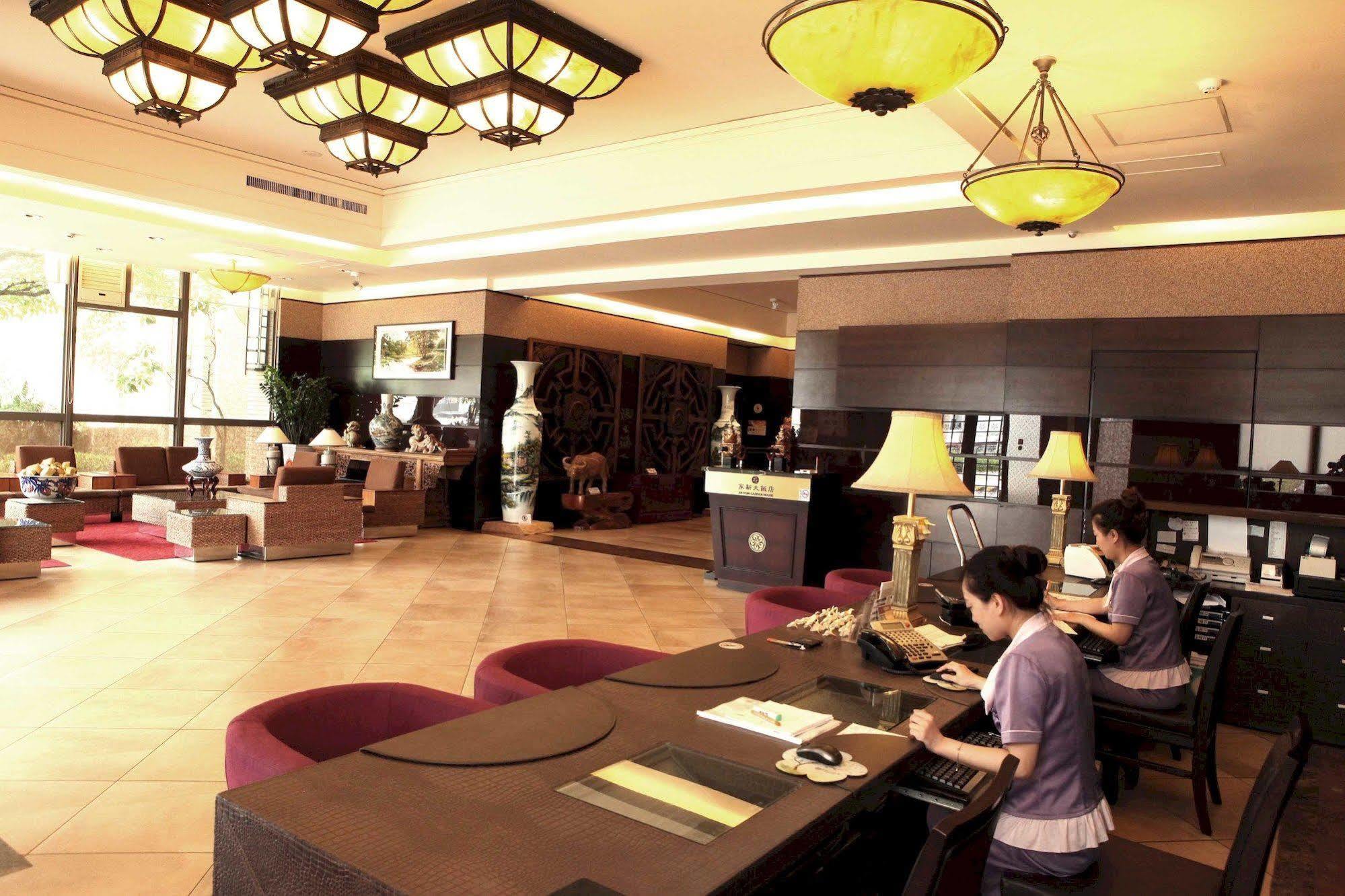 Jia Hsin Garden Hotel Tainan Buitenkant foto